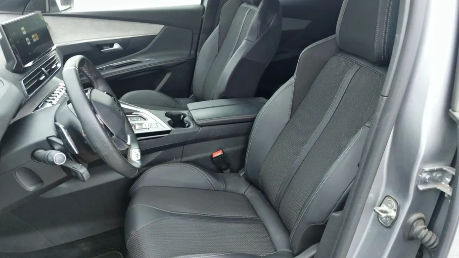PEUGEOT 3008 3008 1.5 BlueHDi GT S&S EAT8