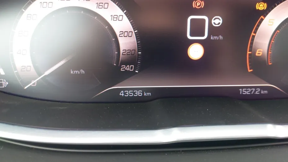 PEUGEOT 3008 3008 1.5 BlueHDi GT S&S EAT8