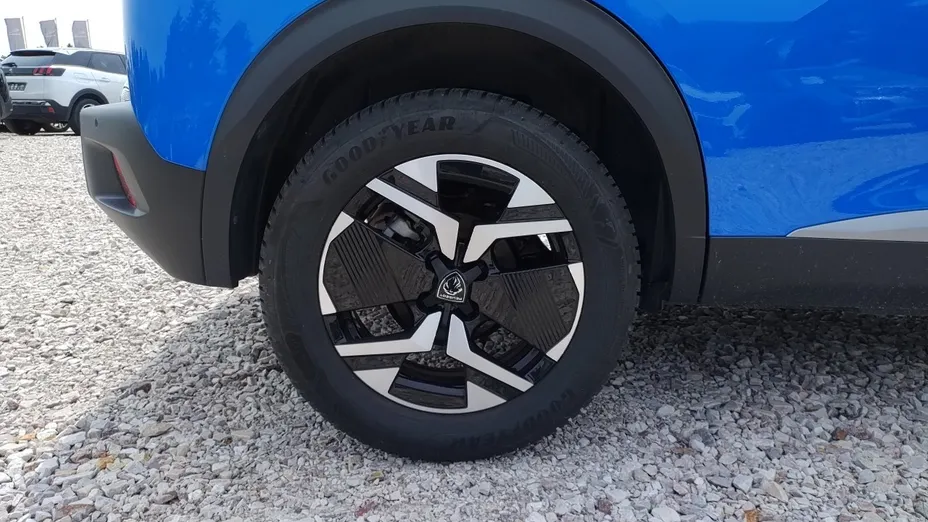 PEUGEOT 2008 2008 PureTech 130 Allure S&S EAT8