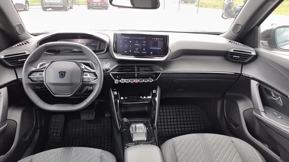 PEUGEOT 2008 2008 PureTech 130 Allure S&S EAT8