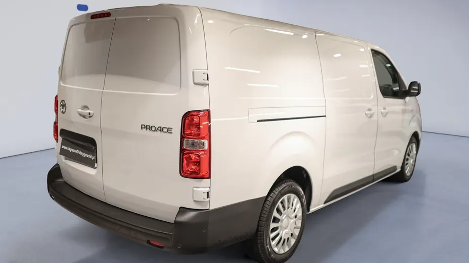 TOYOTA Proace Proace 2.0 D-4D Long Active