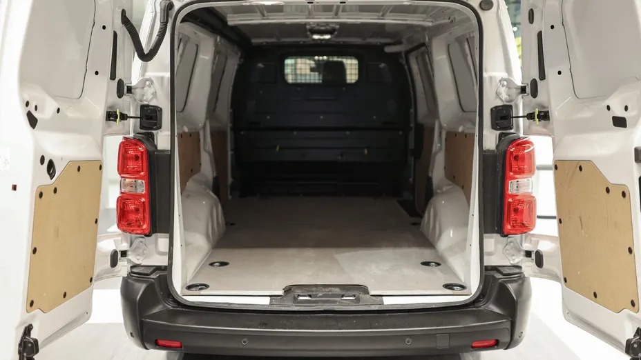 TOYOTA Proace Proace 2.0 D-4D Long Active