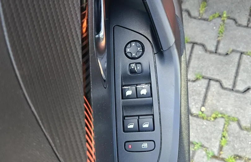PEUGEOT 2008 2008 1.2 PureTech Active S&S