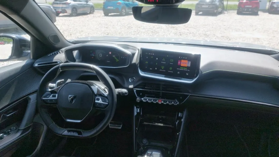 PEUGEOT 2008 2008 PureTech 130 GT S&S EAT8