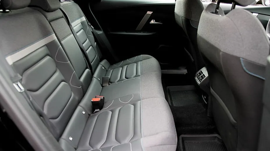 CITROEN C4 C4 1.2 PureTech Plus S&S EAT8