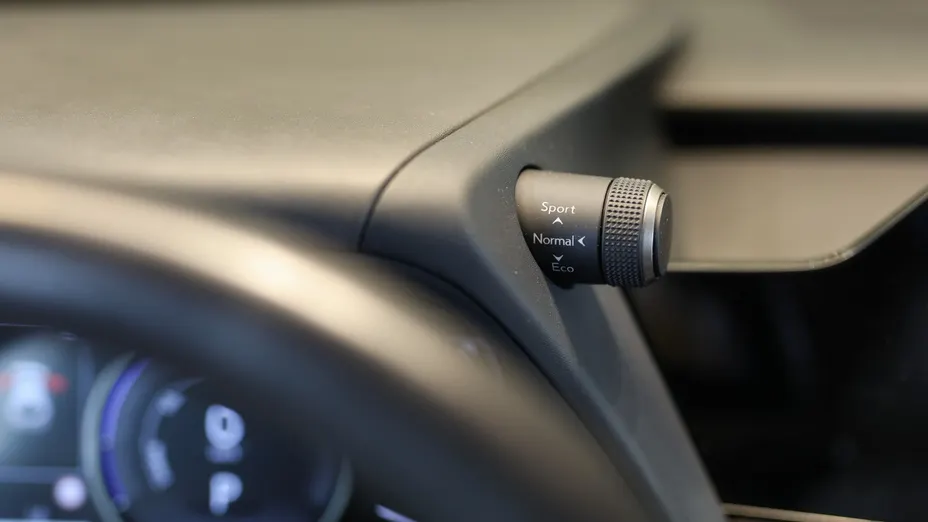 LEXUS UX UX 250h GPF Business 2WD