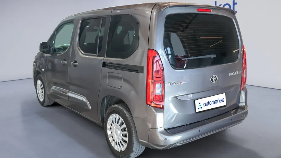 TOYOTA Proace City Verso Proace City Verso 1.5 D-4D Business