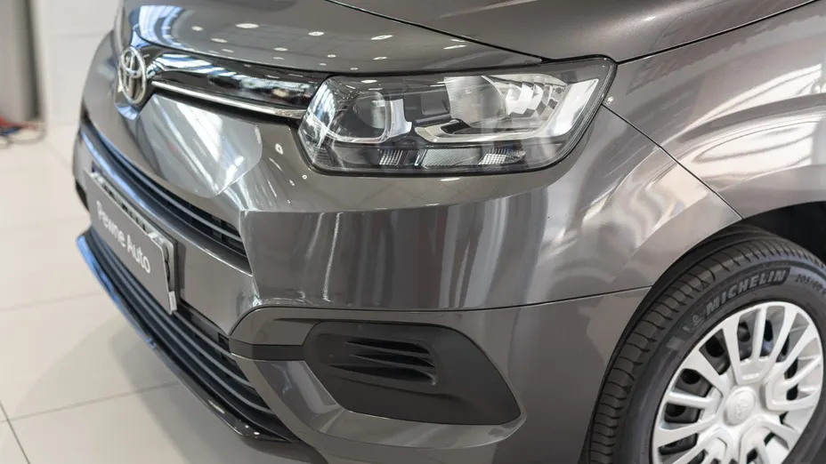 TOYOTA Proace City Verso Proace City Verso 1.5 D-4D Business
