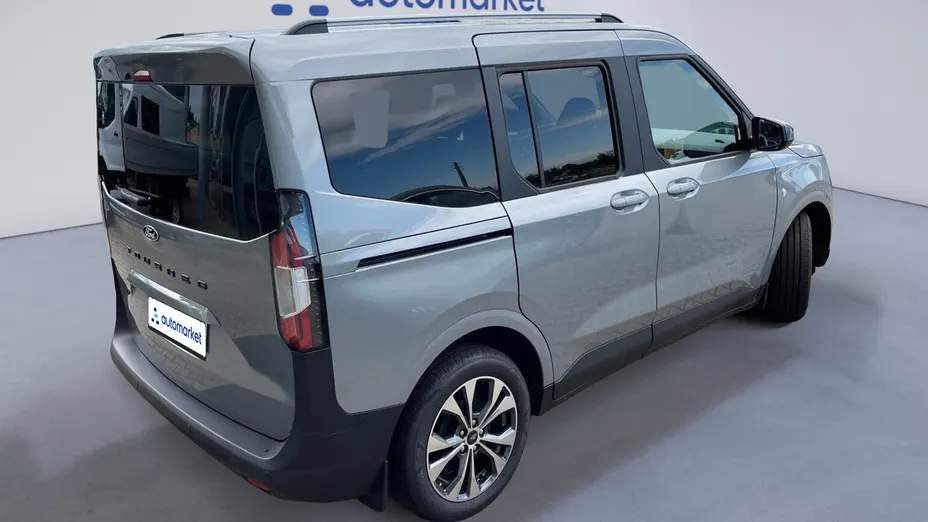 FORD Tourneo Courier Tourneo Courier 1.0 EcoBoost Titanium Nowy