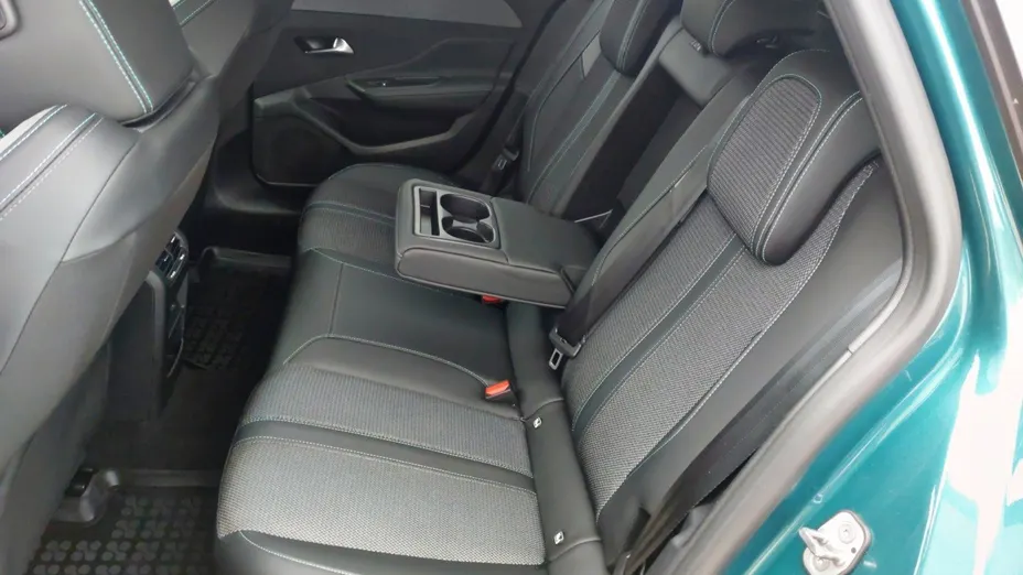 PEUGEOT 308 308 1.2 PureTech Allure S&S EAT8