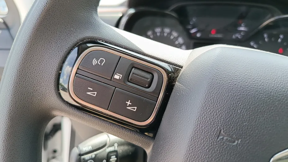 CITROEN C3 C3 1.2 PureTech Shine