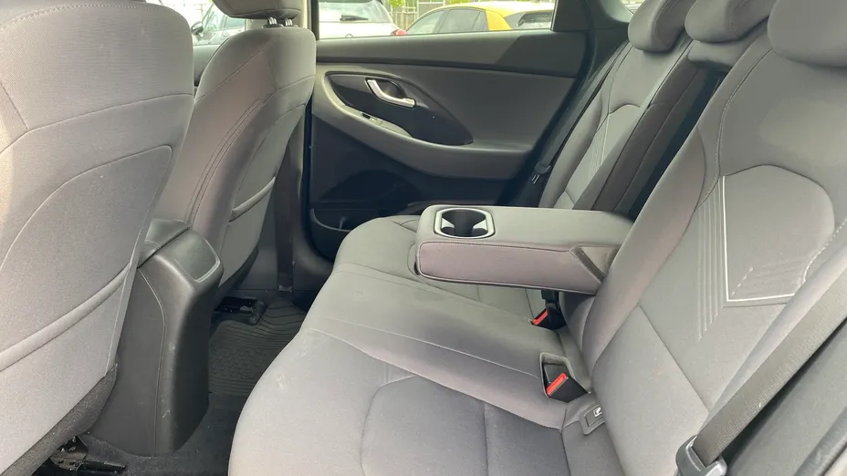 HYUNDAI i30 i30 1.5 DPI Modern