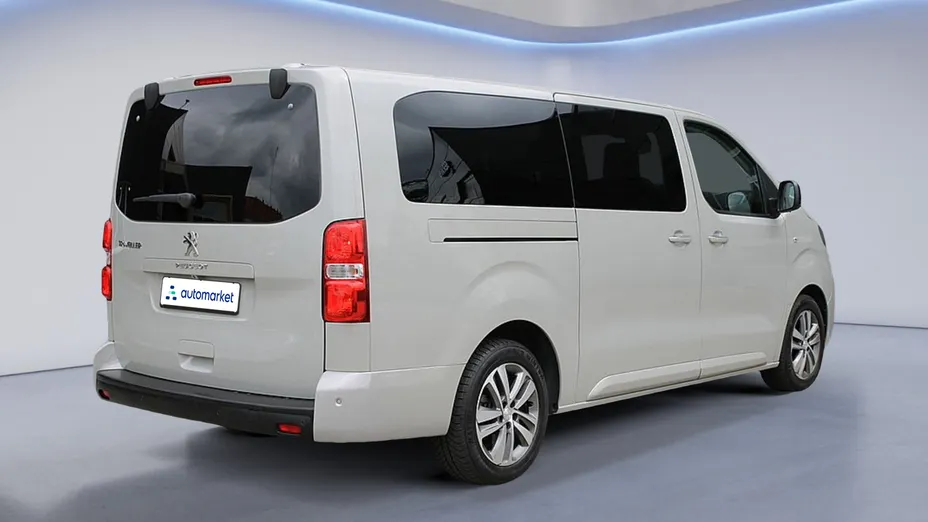 PEUGEOT Traveller Traveller 2.0 BlueHDi Long Allure Aut.