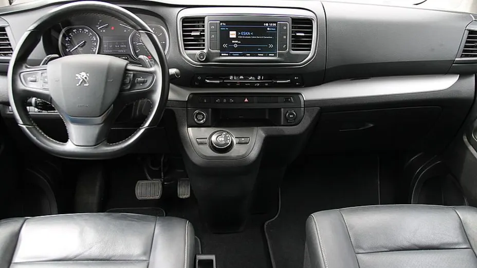PEUGEOT Traveller Traveller 2.0 BlueHDi Long Allure Aut.