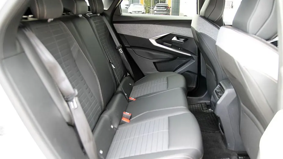 PEUGEOT 3008 3008 1.2 PureTech mHEV Allure e-DCS6