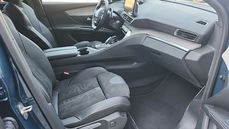 PEUGEOT 5008 5008 1.5 BlueHDi GT Pack S&S EAT8