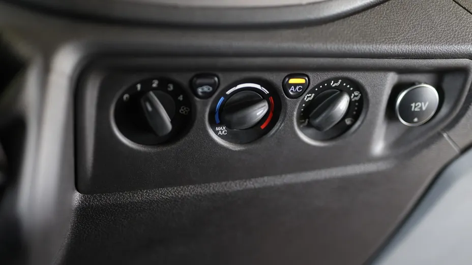 FORD Transit Transit Kombi 310 L2H3 Trend