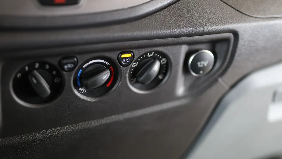 FORD Transit Transit Kombi 310 L2H3 Trend