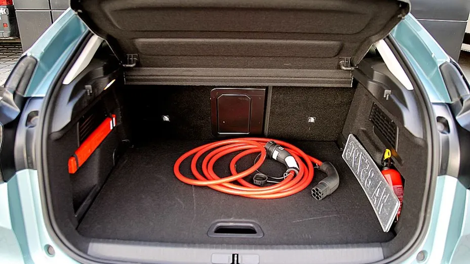 CITROEN C4 e-C4 EV136 50kWh Max