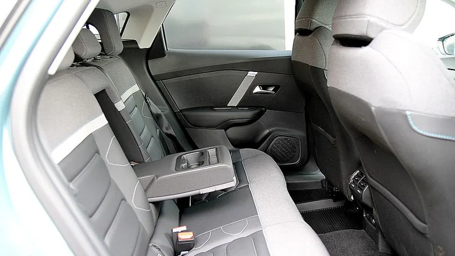 CITROEN C4 e-C4 EV136 50kWh Max