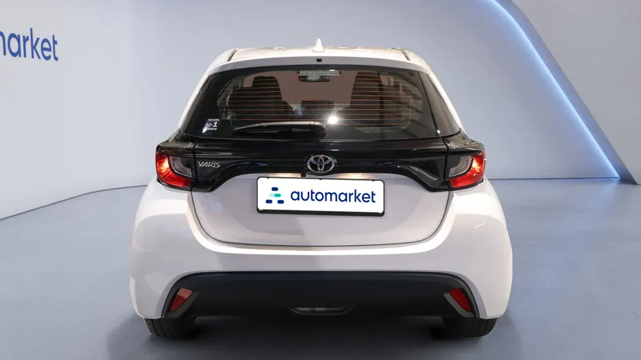 TOYOTA Yaris Yaris 1.5 Comfort