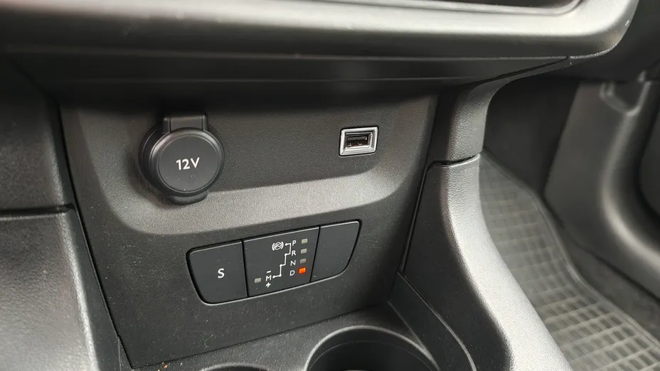 CITROEN C3 C3 1.2 PureTech Max EAT6