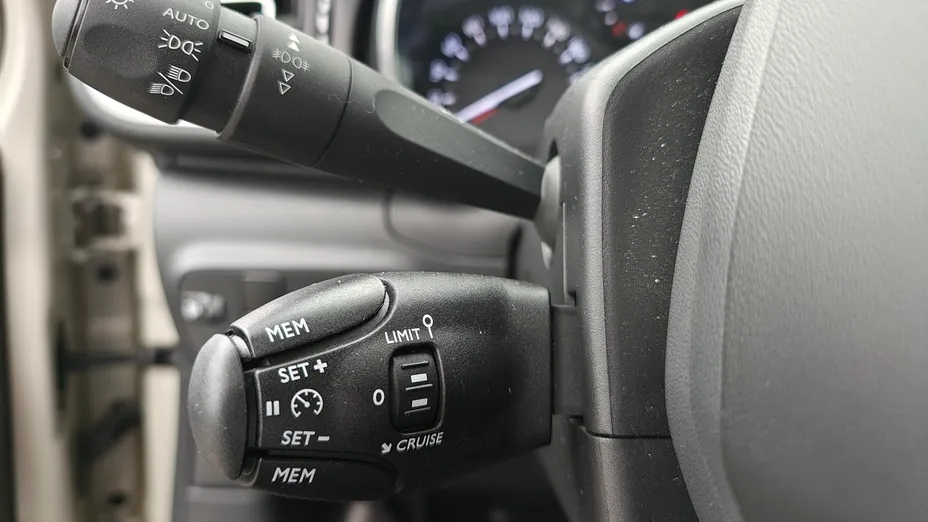 CITROEN C3 C3 1.2 PureTech Max EAT6