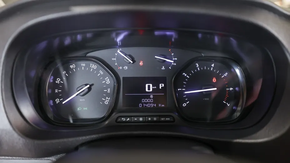 TOYOTA Proace Proace 2.0 D-4D Long 3,0t (bryg.)