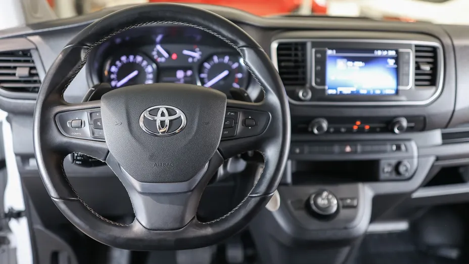 TOYOTA Proace Proace 2.0 D-4D Long 3,0t (bryg.)