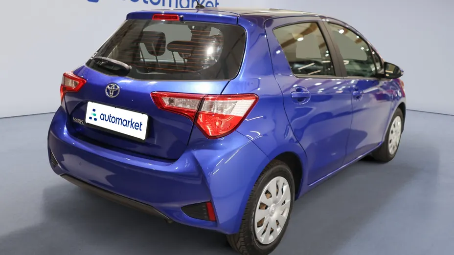 TOYOTA Yaris Yaris 1.0 Active
