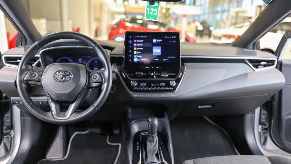 TOYOTA Corolla Corolla 1.8 Hybrid Comfort