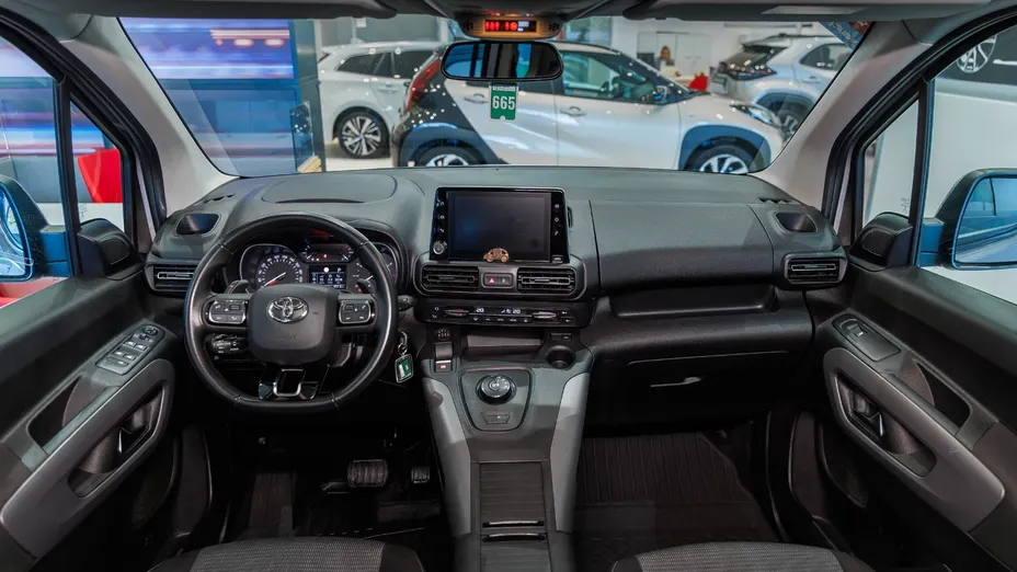 TOYOTA Proace City Verso Proace City Verso 1.5 D-4D Family Aut.