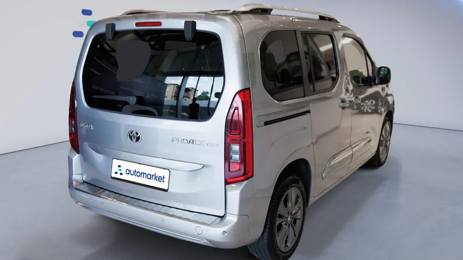 TOYOTA Proace City Verso Proace City Verso 1.5 D-4D Family Aut.