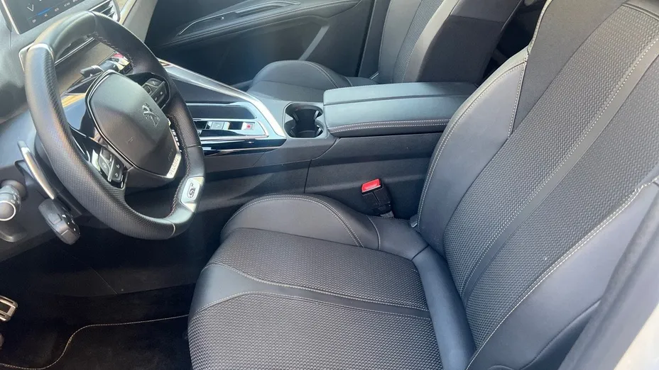 PEUGEOT 5008 5008 1.5 BlueHDi GT S&S EAT8