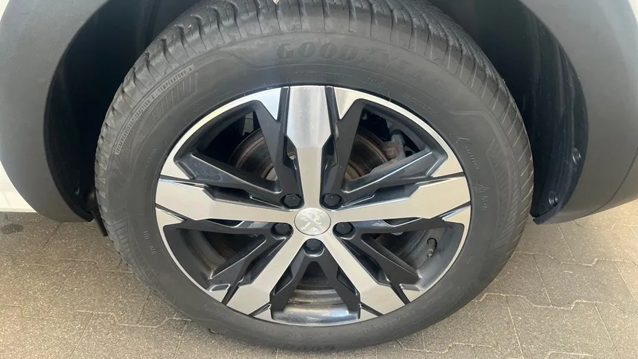 PEUGEOT 5008 5008 1.5 BlueHDi GT S&S EAT8