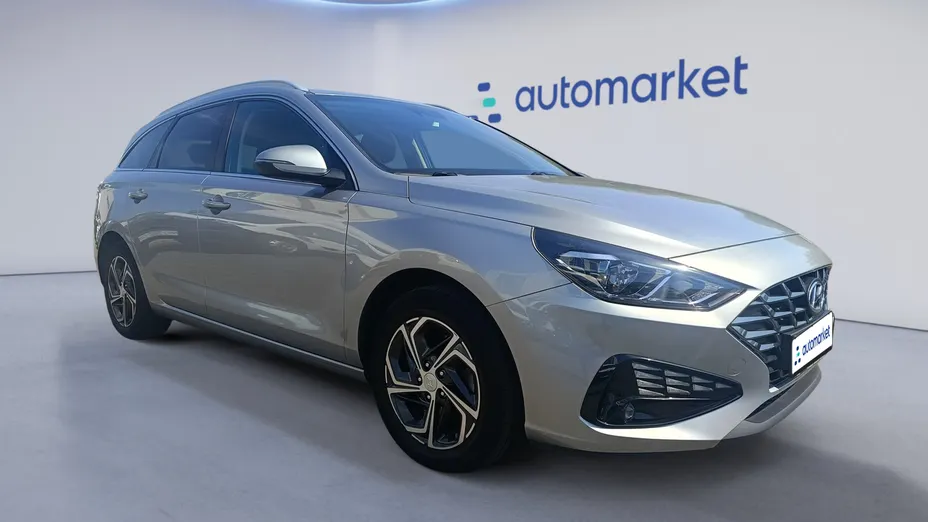 HYUNDAI i30 i30 1.5 DPI Comfort