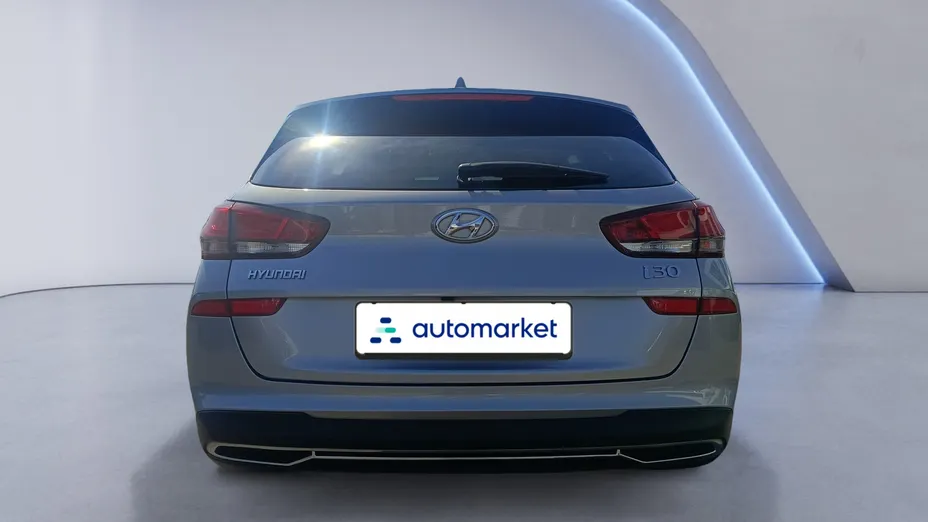 HYUNDAI i30 i30 1.5 DPI Comfort
