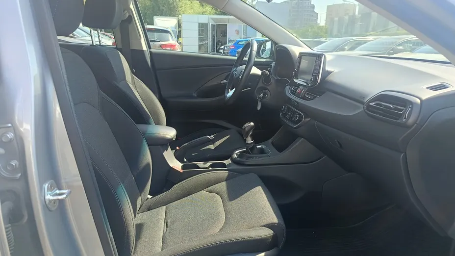 HYUNDAI i30 i30 1.5 DPI Comfort