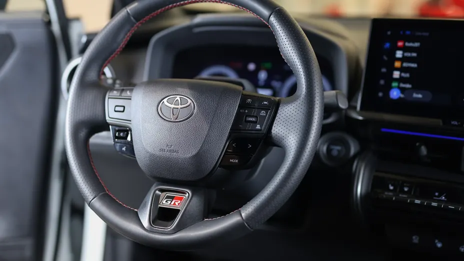 TOYOTA C-HR C-HR 2.0 Hybrid Dynamic Force GR Sport