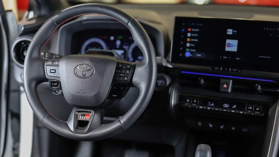 TOYOTA C-HR C-HR 2.0 Hybrid Dynamic Force GR Sport