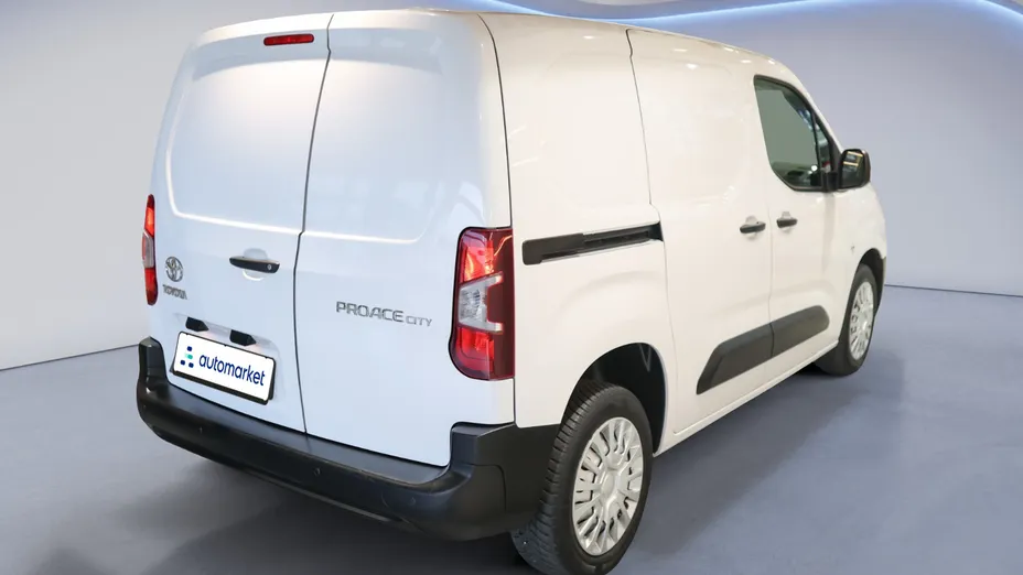 TOYOTA Proace City Proace City 1.5 D-4D Standard 2,3t Active