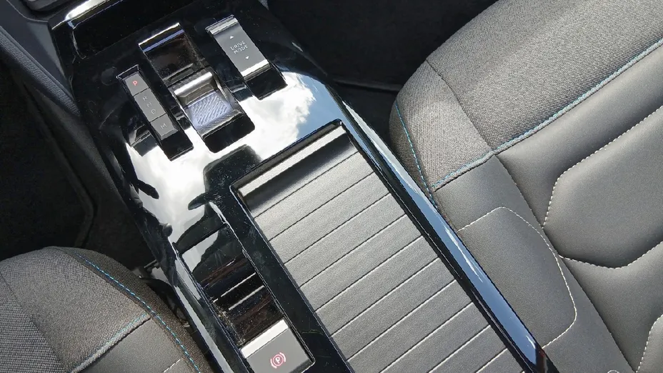 CITROEN C4 C4 1.2 PureTech Max S&S EAT8