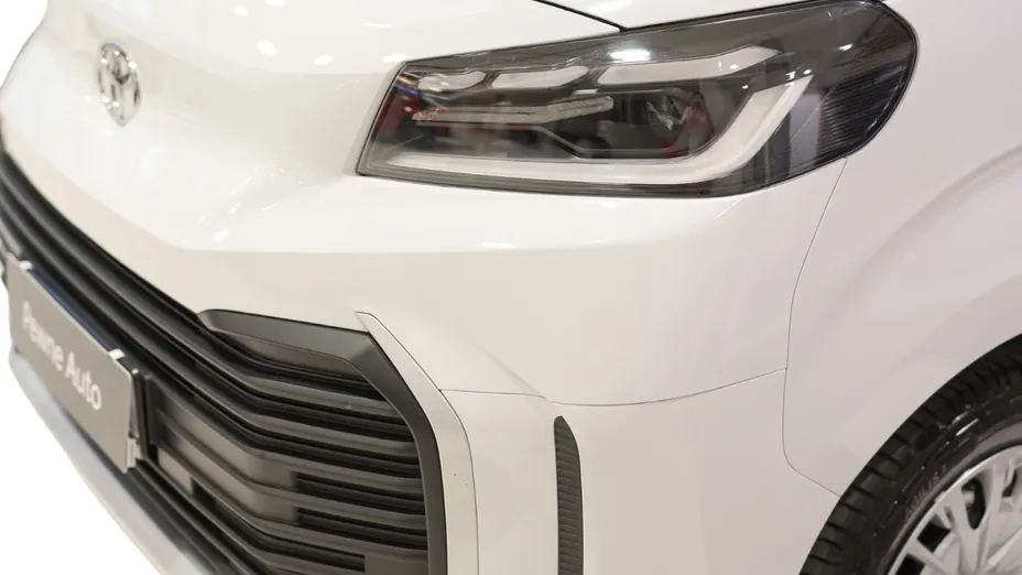 TOYOTA Proace Verso Proace Verso 2.0 D4-D Long Business