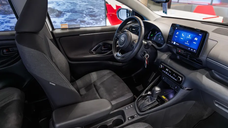 TOYOTA Yaris Yaris Hybrid 1.5 Style