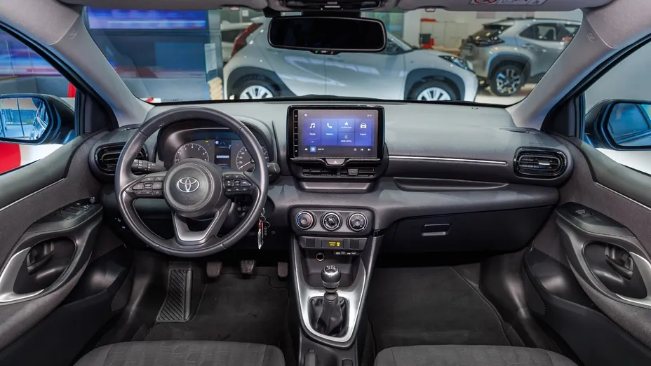 TOYOTA Yaris Yaris 1.5 Comfort