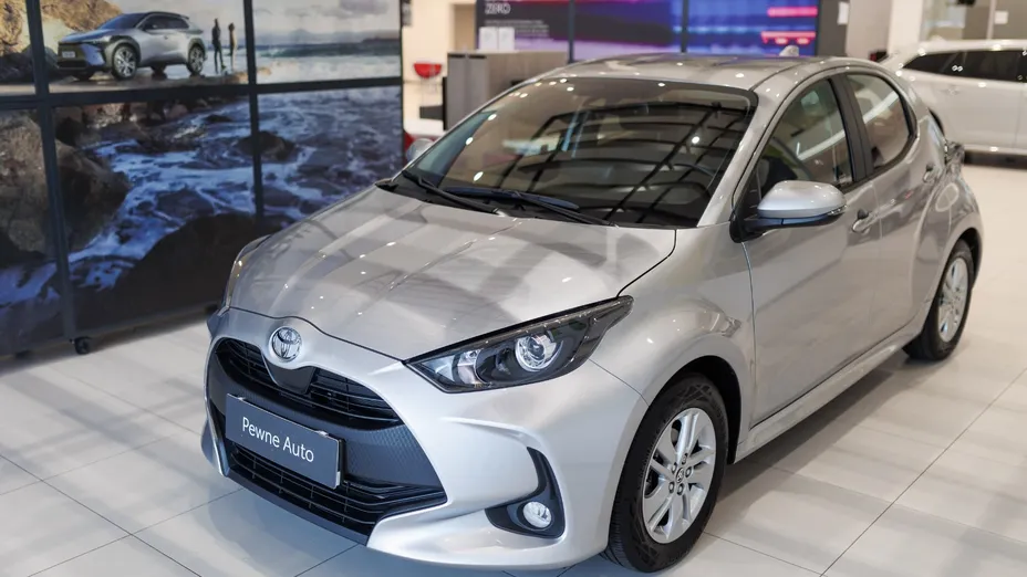 TOYOTA Yaris Yaris 1.5 Comfort