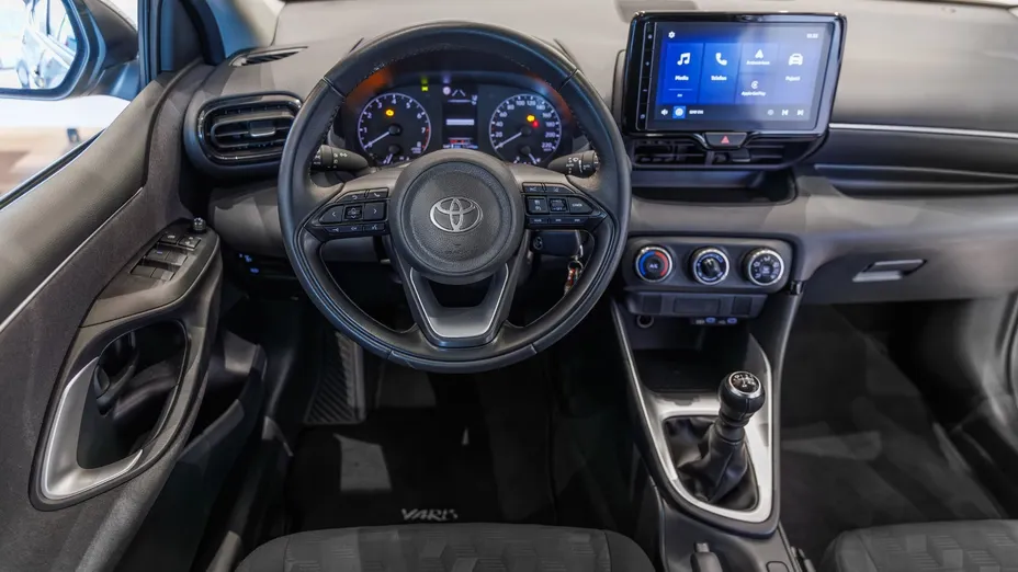 TOYOTA Yaris Yaris 1.5 Comfort