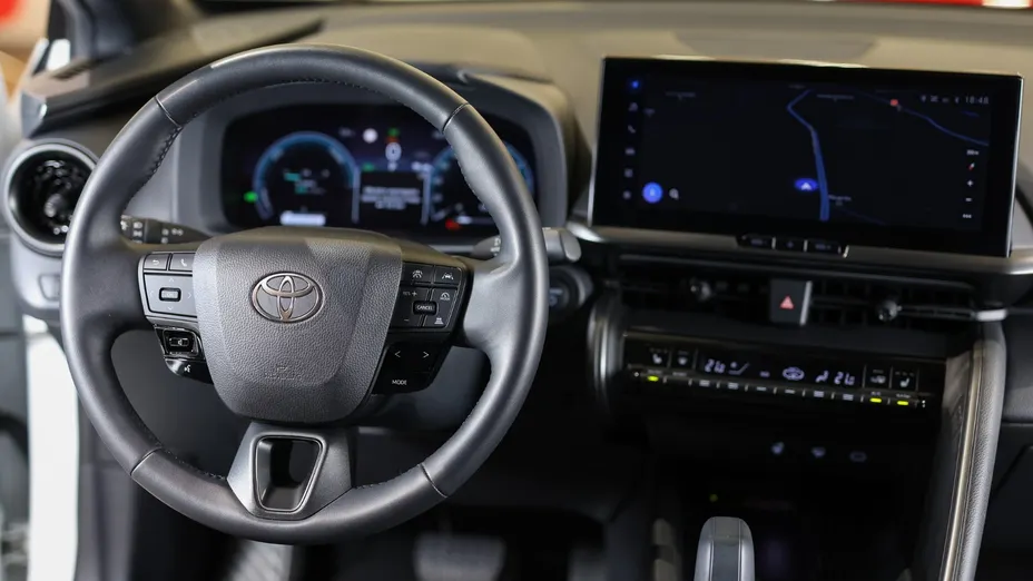 TOYOTA C-HR C-HR 2.0 Hybrid Dynamic Force Style AWD