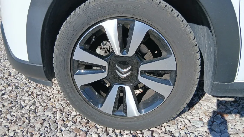 CITROEN C3 C3 1.2 PureTech Shine