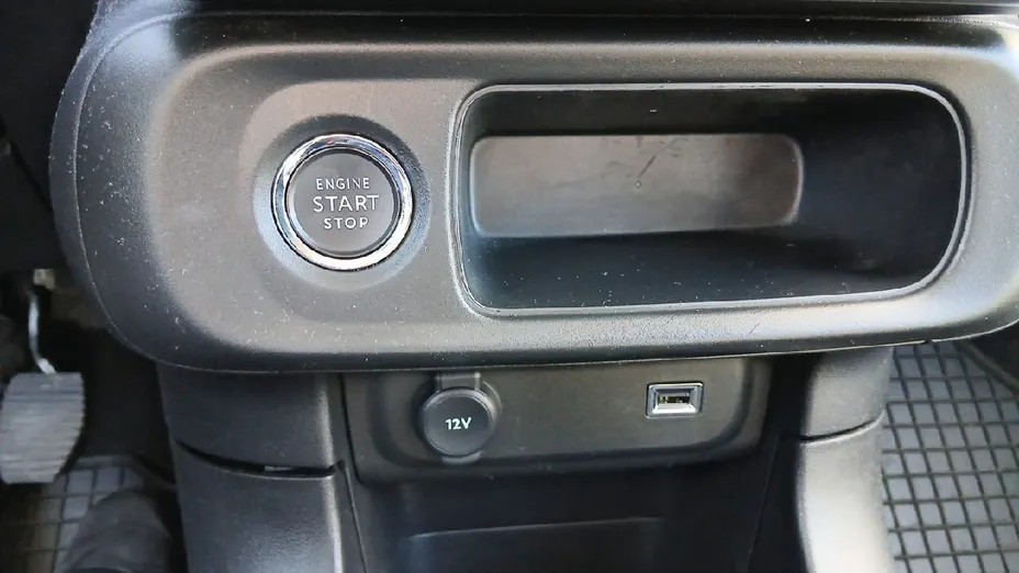 CITROEN C3 C3 1.2 PureTech Shine